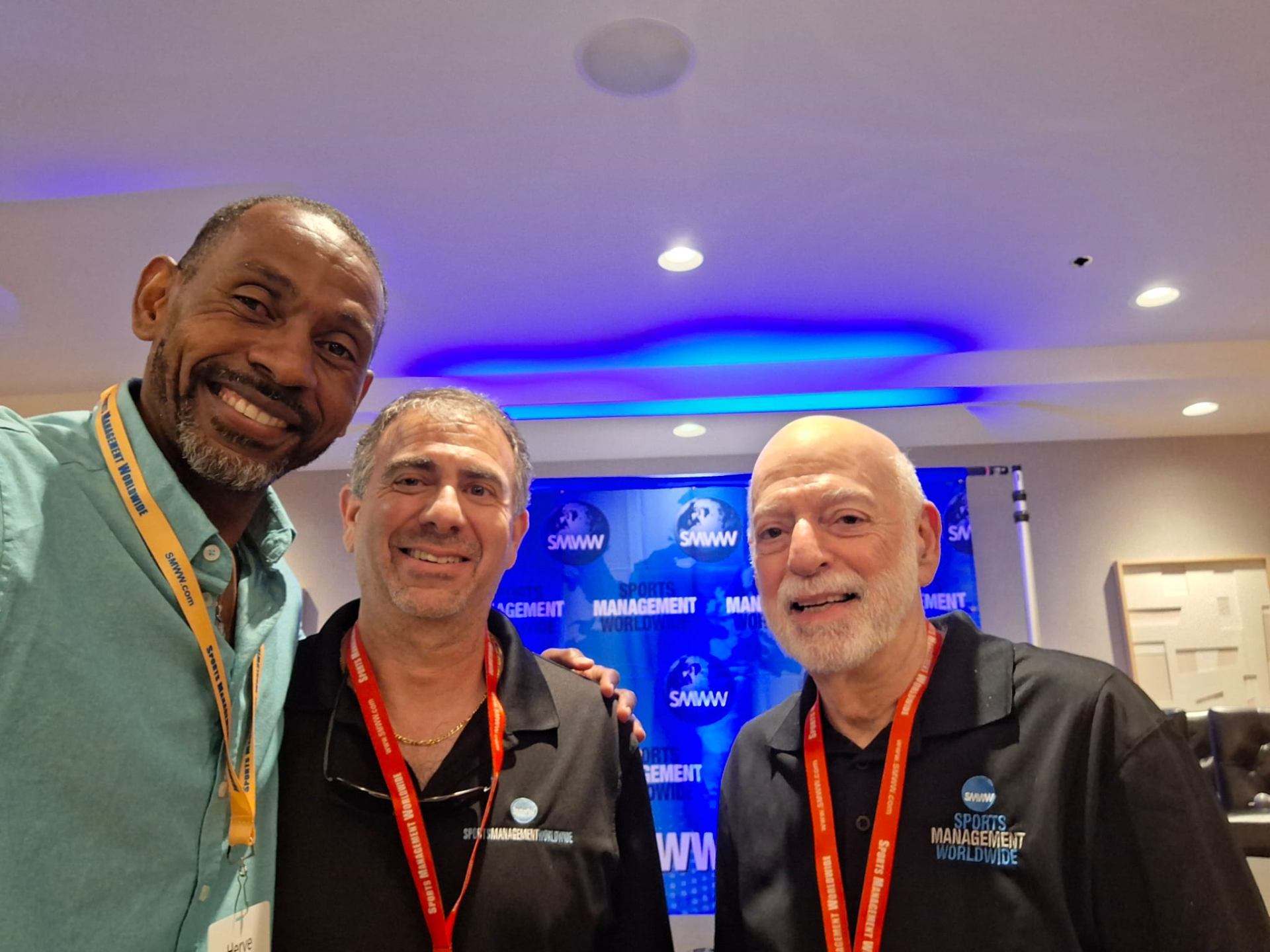 Avec le Dr. Lynn Lashbrook (fondateur SMWW) et des mentors du secteur
