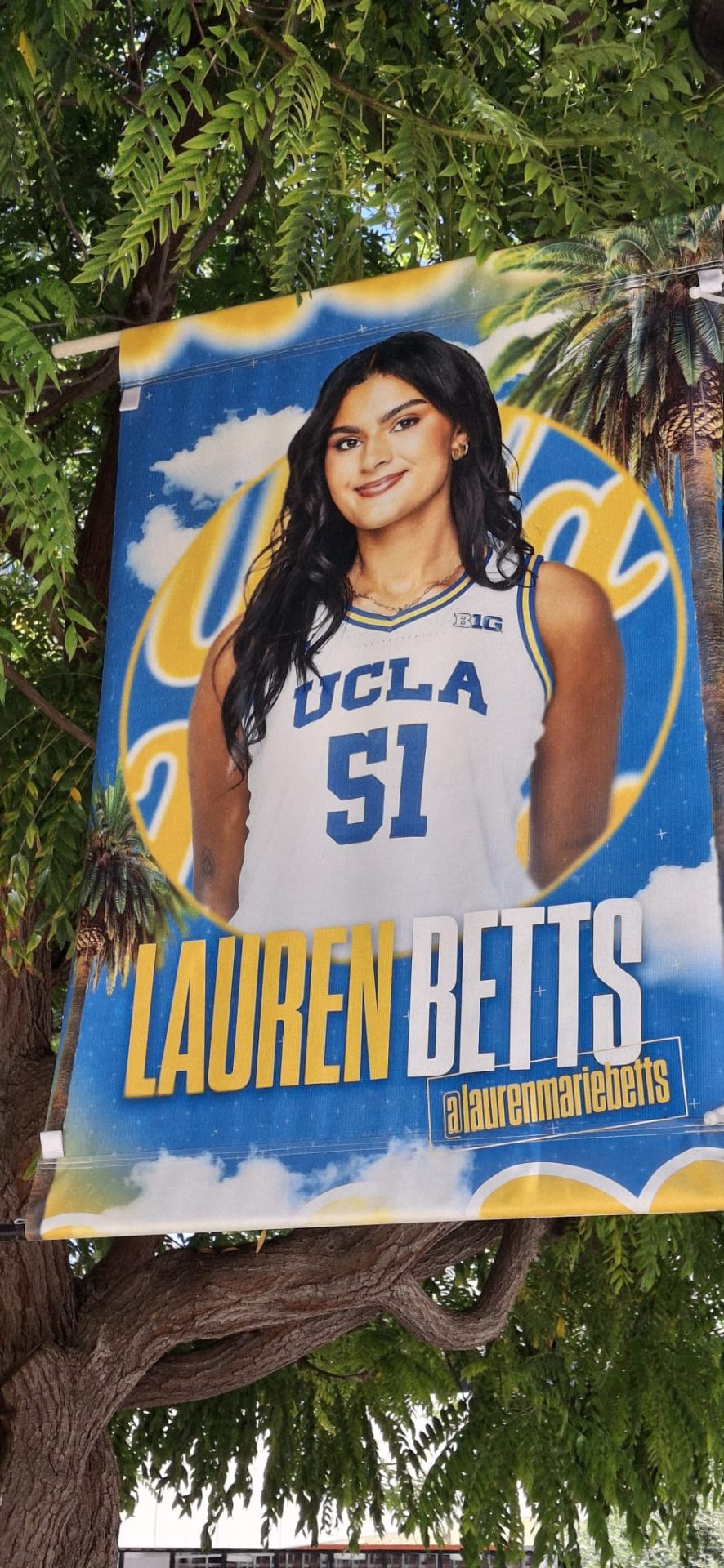 Lauren Betts — UCLA Women's Basketball